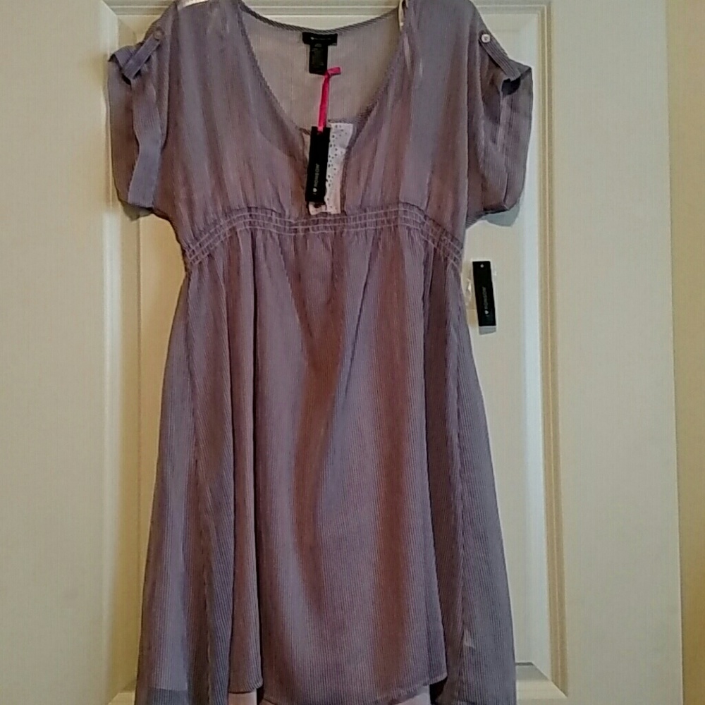 Ronson Dress Size L  🎉 NWT